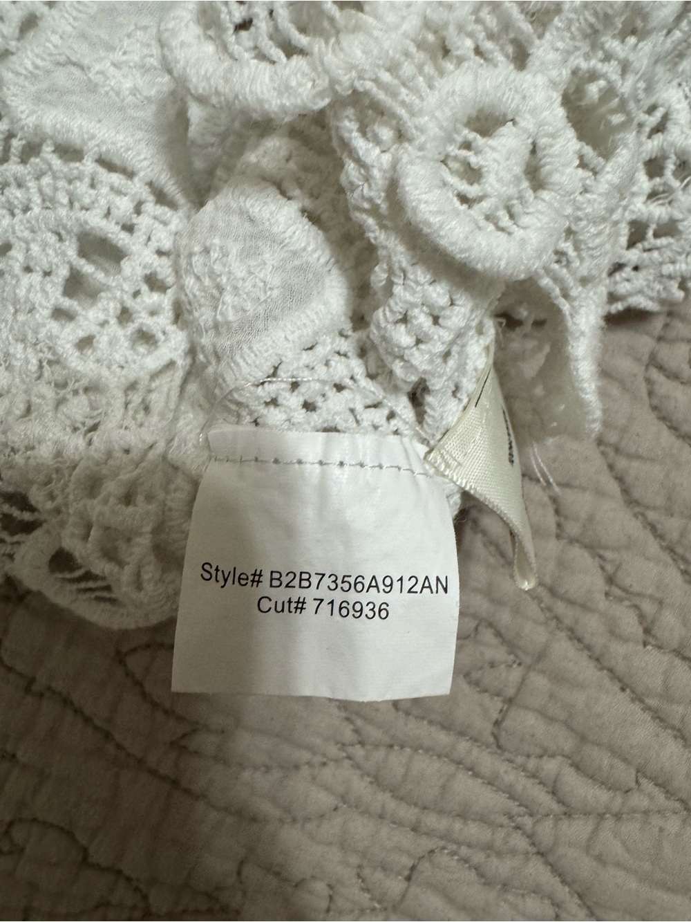 Adiva White Crochet Lace Tank Top - Picture 8 of 8